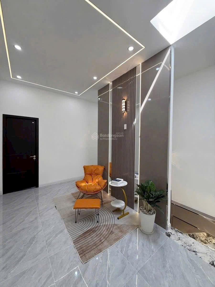 NHÀ TRỆT LẦU XÂY MỚI 100% KDC PHÚ AN GẦN CHỢ 586 BỆNH VIỆN HOÀNG MỸ TẶNG FULL NỘI THẤT