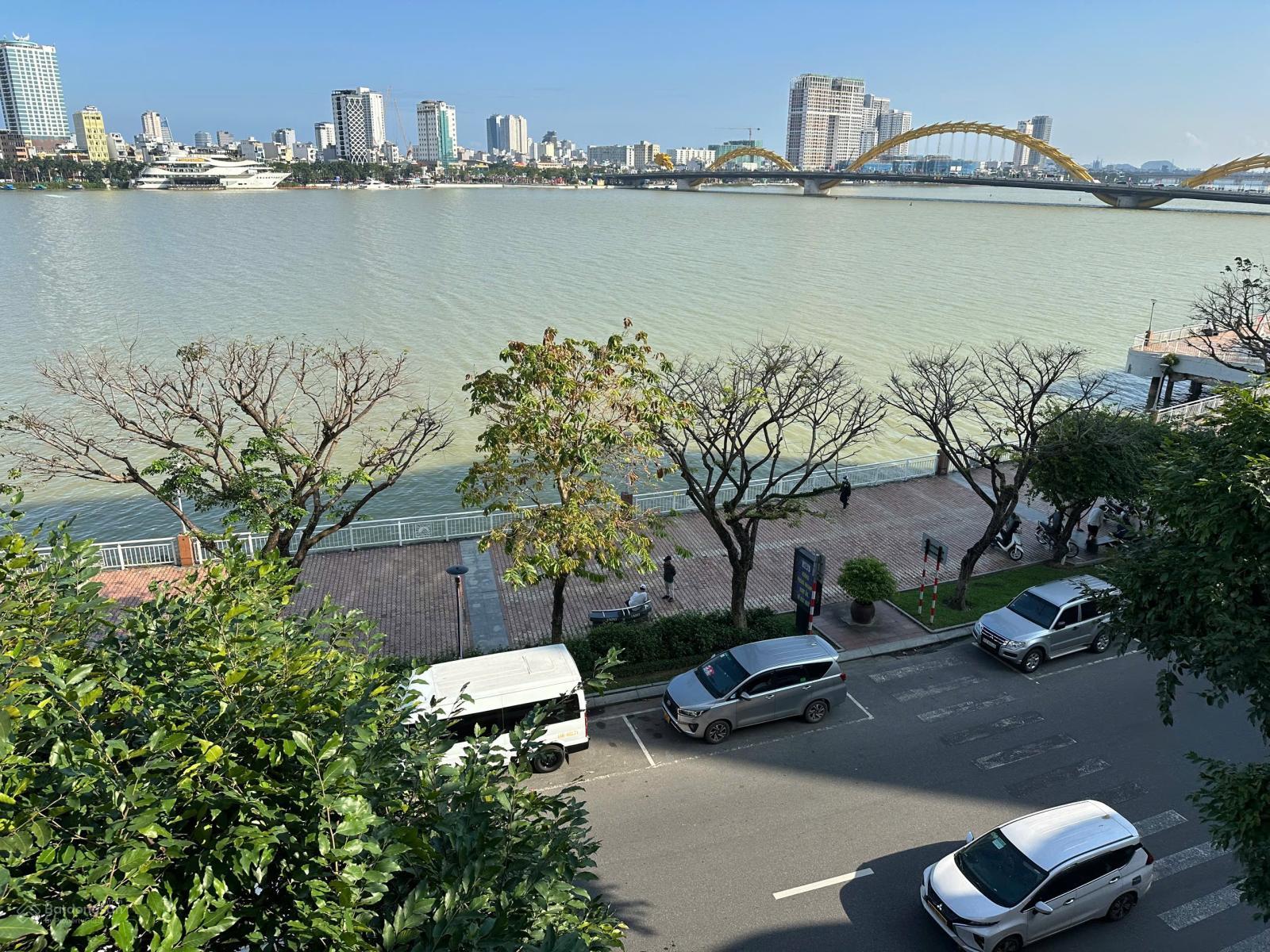 Cho thuê nhà mặt tiền Bạch Đằng . Ngang 7m . View sông hàn . Khu Chợ Hàn Cho thuê nhà mặt tiền Bạch Đằng . Ngang 7m . View sông hàn . Khu Chợ Hàn