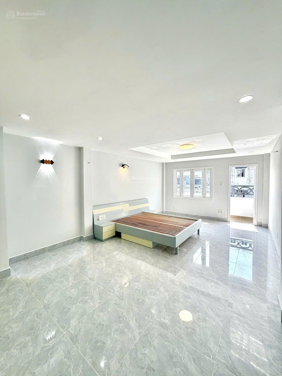 (NEW) Bán nhà 4 tầng đường Nguyễn Tri Phương ngay 3 tháng 2 Q.10 - 42m2 ngang 4m- 3 phòng - 13.5 tỷ