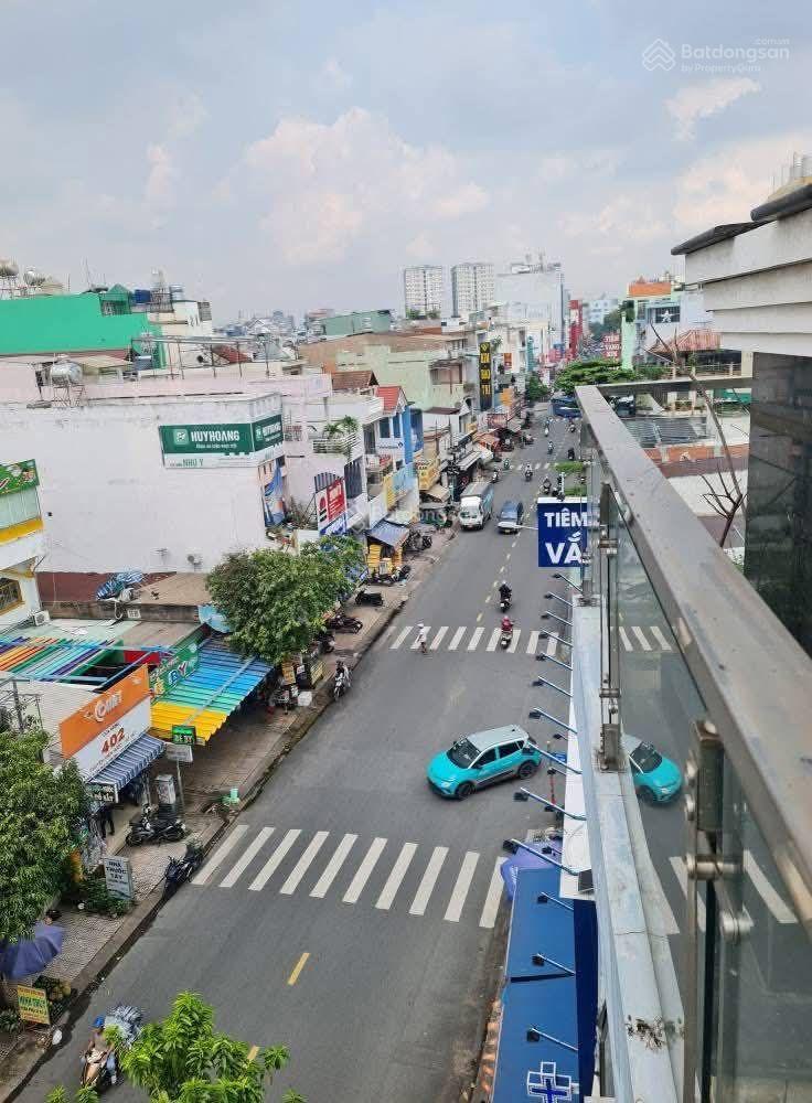 Nhỉnh 6 tỷ nhà dt 4x12 nhà đúc 3 tấm khu vực cư xá bình phú phường 5 quận 11 Hẻm xe hơi thông thoán