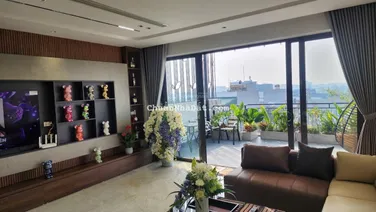 Chính chủ bán căn nhà xây mới 8 tầng thang máy đường ô tô tại trung tâm khu 918 Phúc Đồng