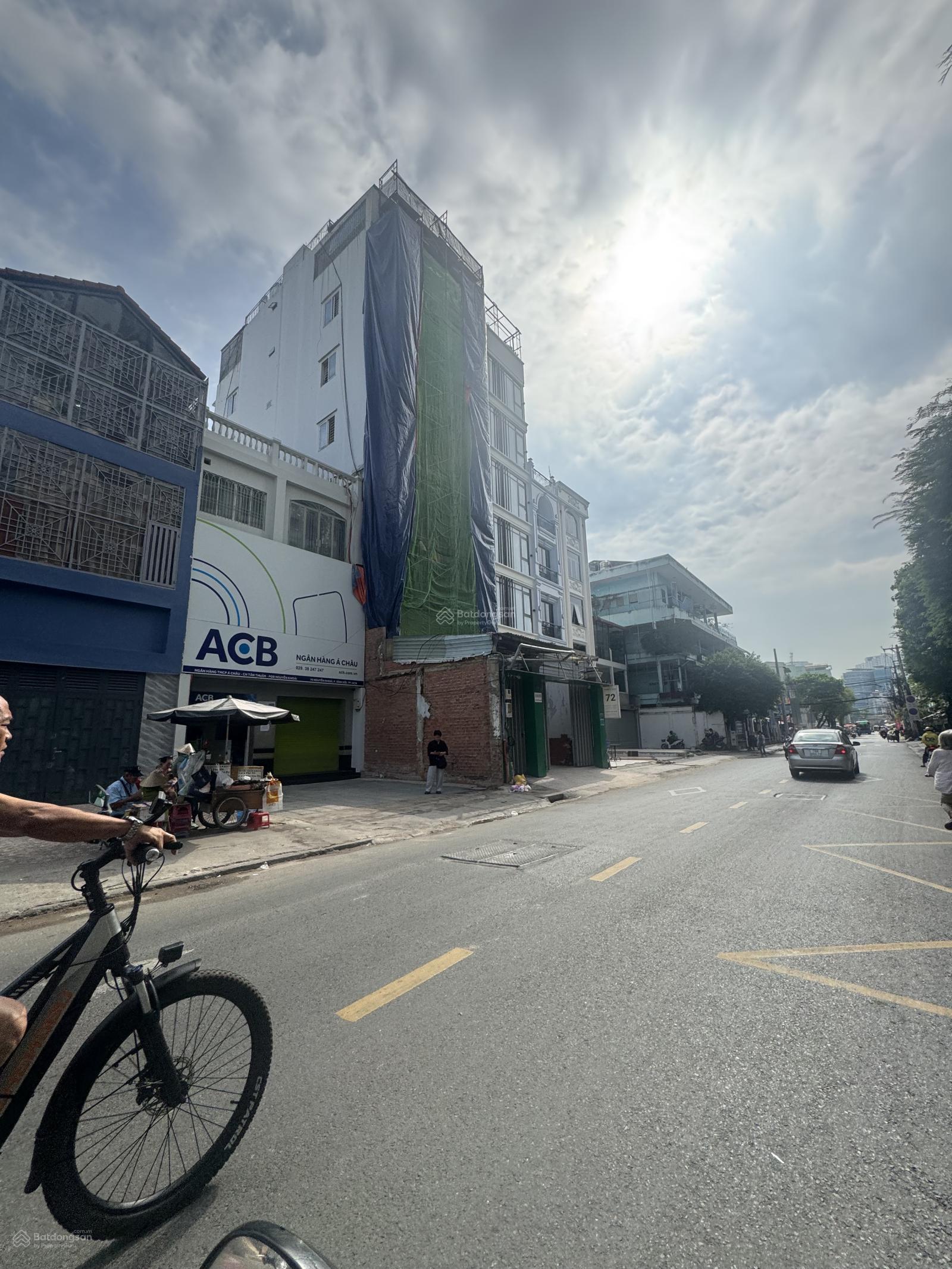 Bán nhà mặt tiền Nguyễn Khoái hàng xóm CCCC Galaxy 9