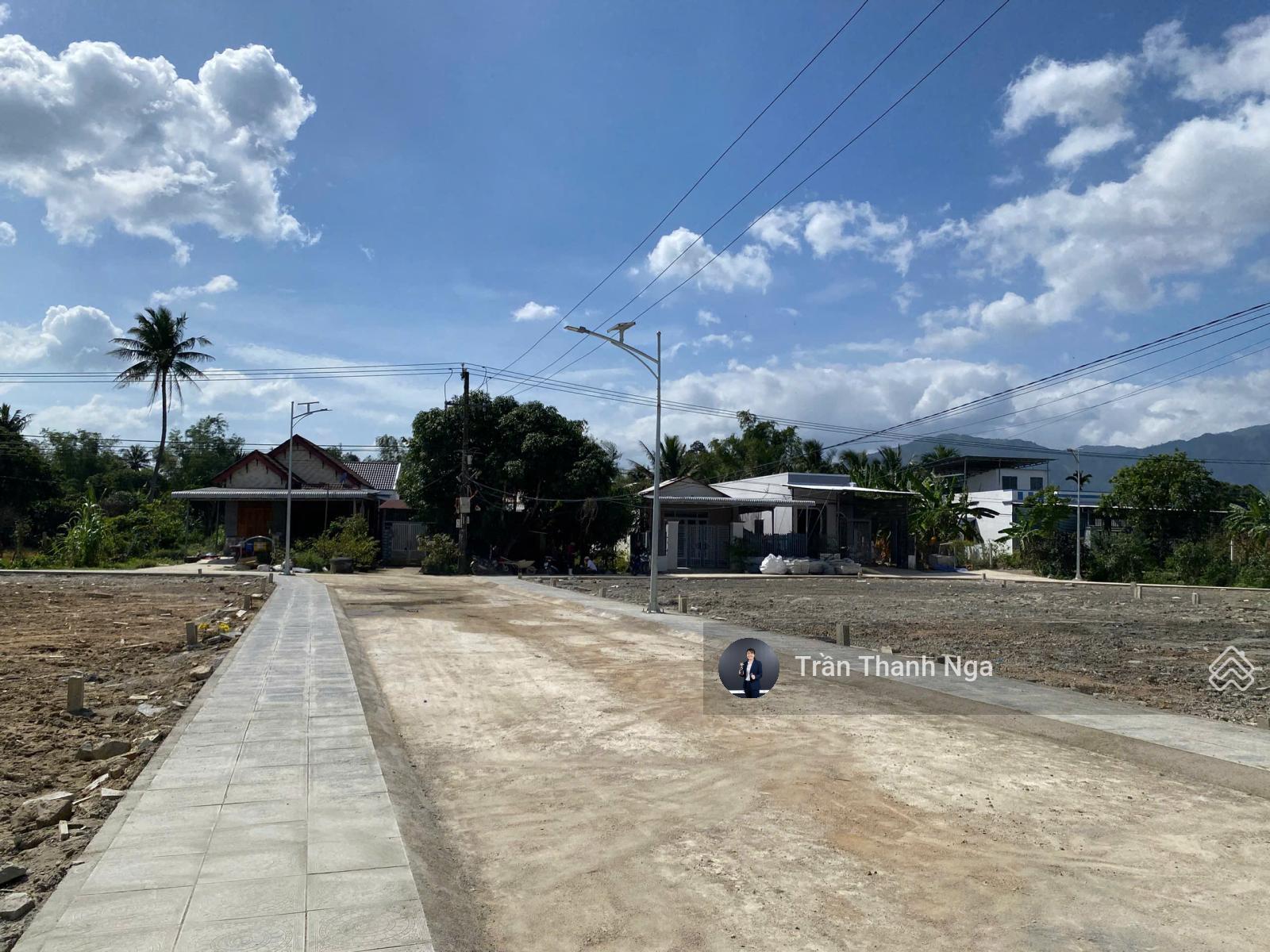 Bán đất Suối Hiệp Diên Khánh, sổ riêng từng lô, đường quy hoạch 13. Giá chỉ từ 606tr/lô