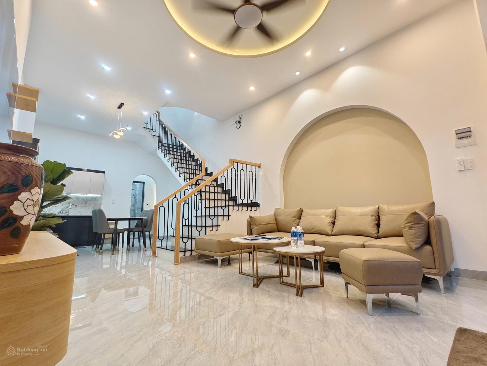 BÁN NHÀ KIỆT Ô TÔ HOÀNG VĂN THÁI  NHÀ ĐẸP VÀO Ở NGAY-FULL NỘI THẤT CAO CẤP.