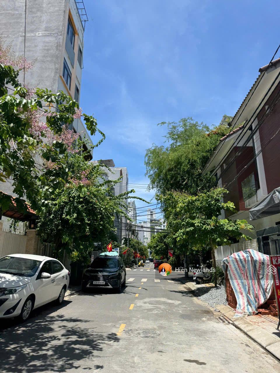 Bán nhà 3 tầng góc 2 mặt tiền đường Sương Nguyệt Ánh Khu An Cư gần Phạm Văn Đồng ngang 6m chỉ 21 tỷ