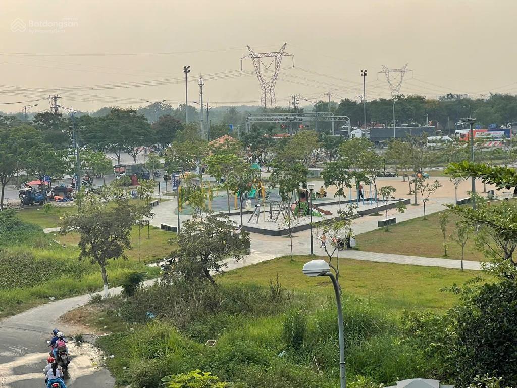 Khu phân lô Hai Thành - 4 tầng (5x18.5m) đường nhựa 9m - sát Tên Lửa - thuê 23 tr/th - chỉ: 9.7 tỷ Khu phân lô Hai Thành - 4 tầng (5x18.5m) đường nhựa 9m - sát Tên Lửa - thuê 23 tr/th - chỉ: 9.7 tỷ