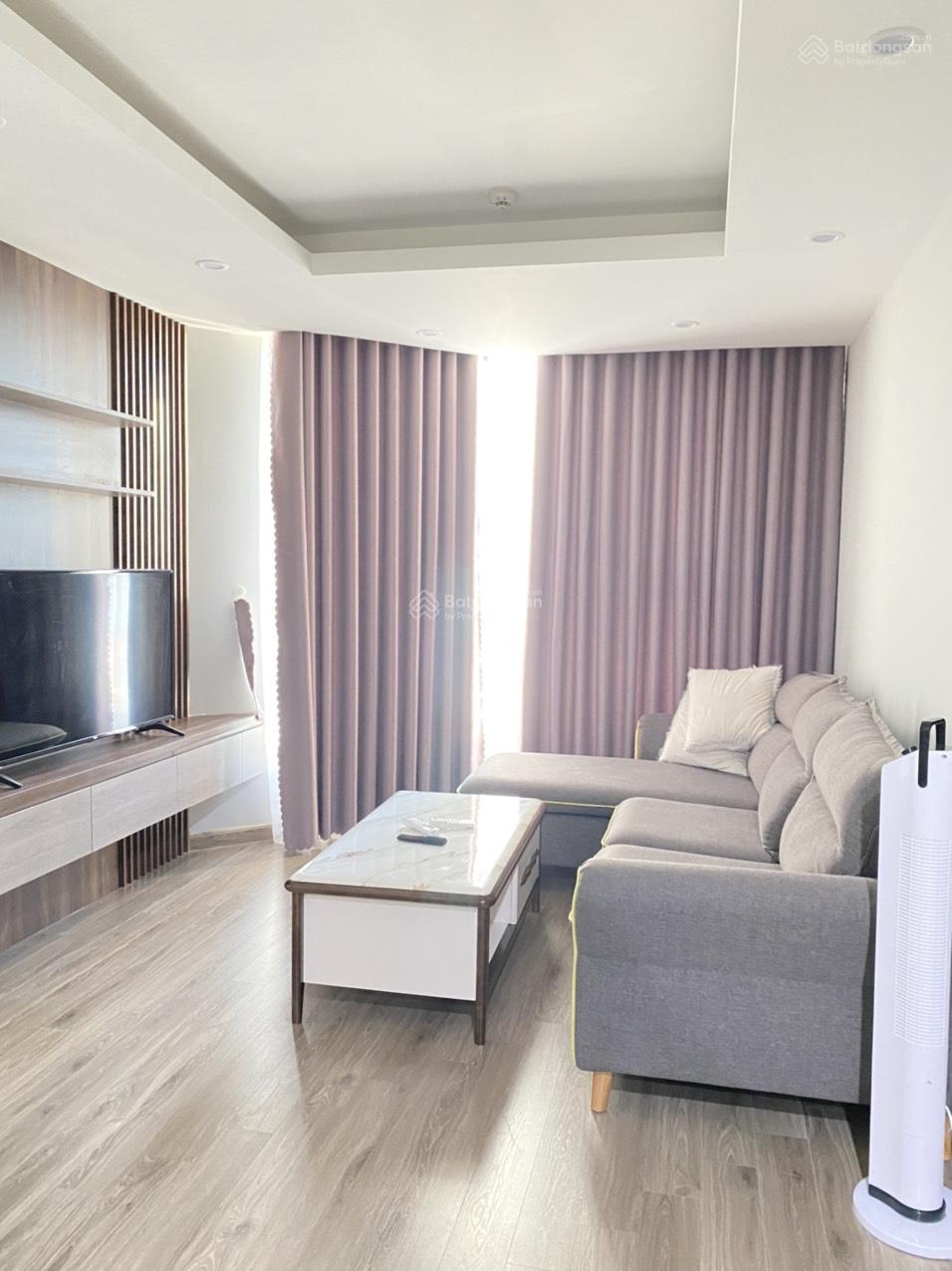 Bán căn 2pn hướng Đông Bắc giá 4.1 tỷ, tầng cao view đẹp giá 5.150 tỷ LH: 091383888