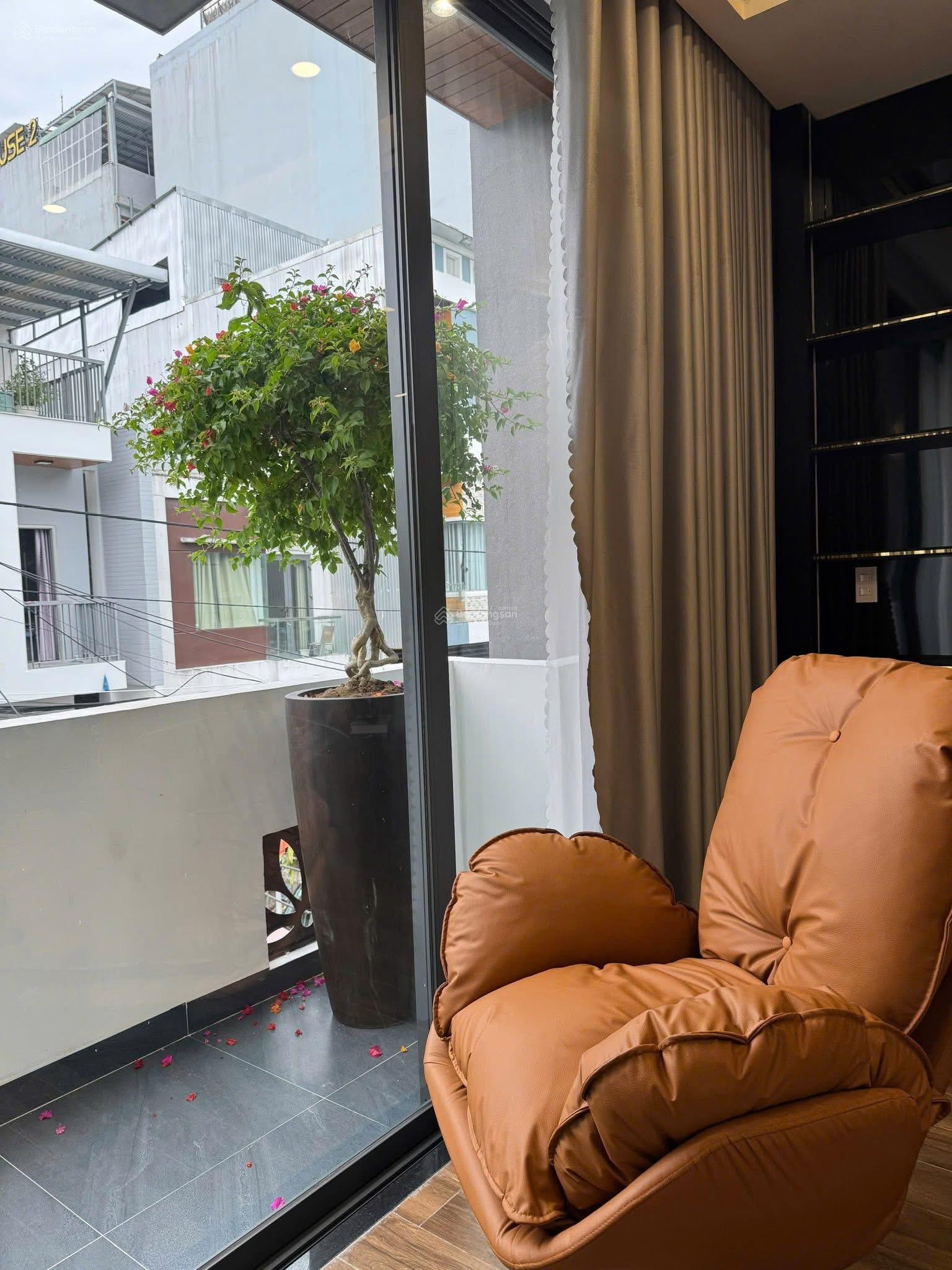 BÁN NHÀ ĐƯỜNG 5,5m gần biển Nguyễn Tất Thành Hòa Minh Liên Chiểu Đà Nẵng