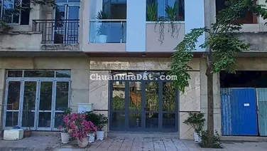 Bán gấp căn nhà ngay khu dân cư thắng lợi giá rẻ đối diện công viên rẻ hơn hàng xóm 300tr