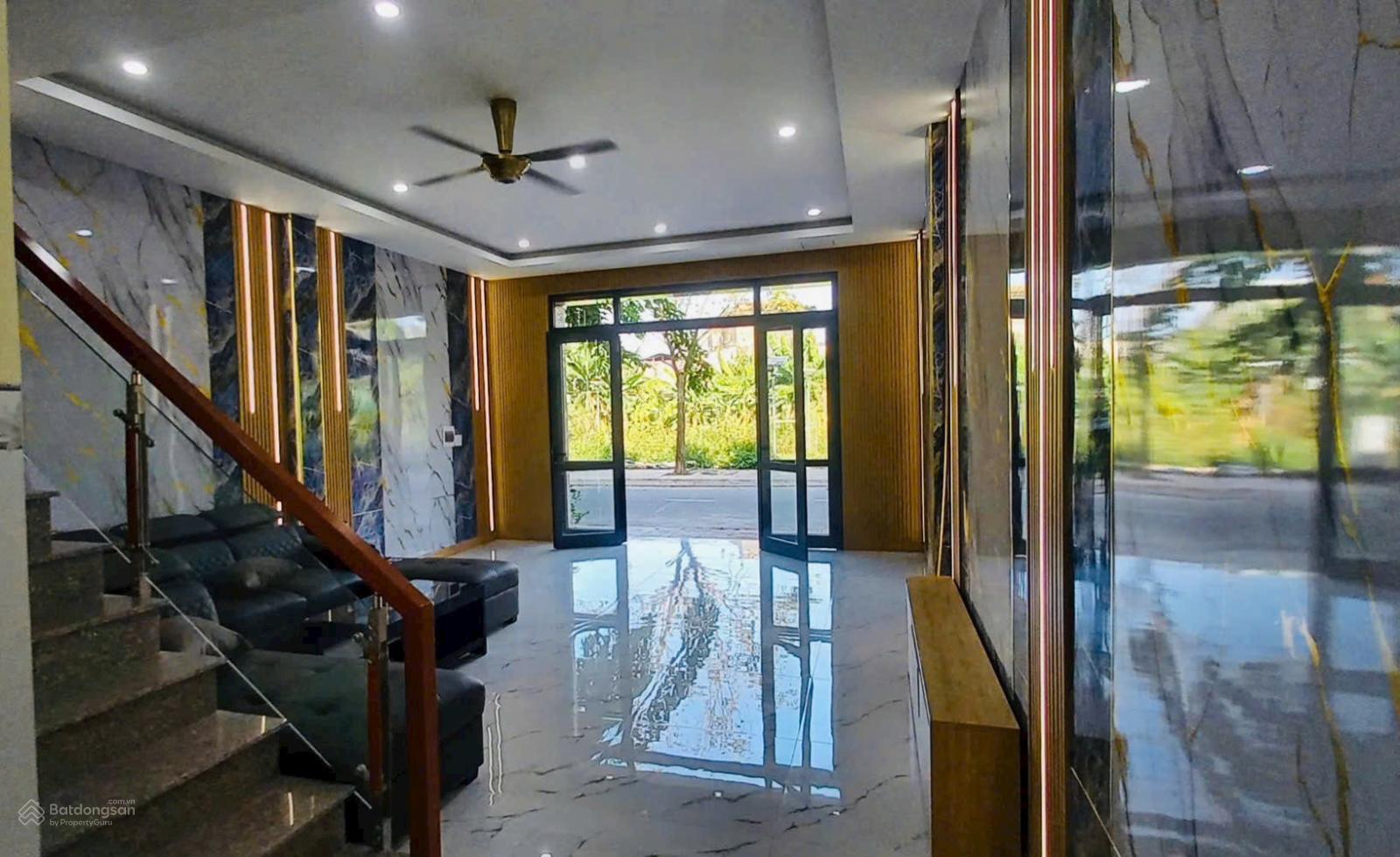 Bán gấp căn nhà ngay khu dân cư thắng lợi giá rẻ đối diện công viên rẻ hơn hàng xóm 300tr