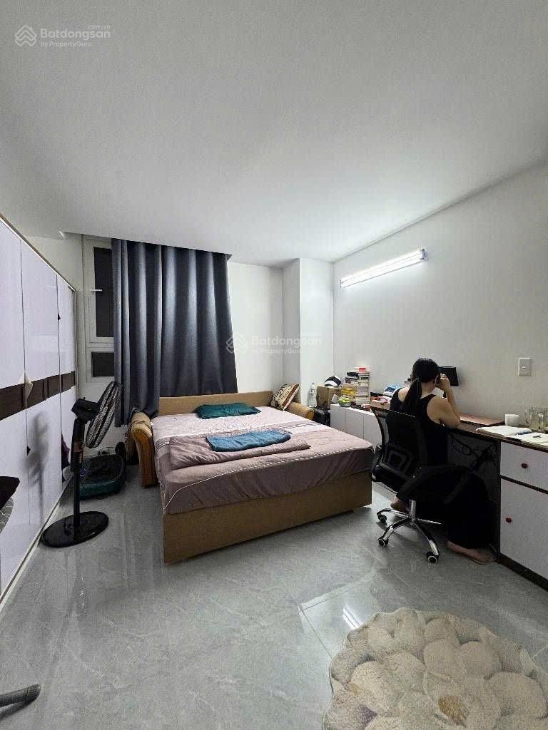 Bán căn hộ Hà Đô 86m 2pn2wc sổ hồng riêng lâu cao thoáng mát lh 0932 834 ***