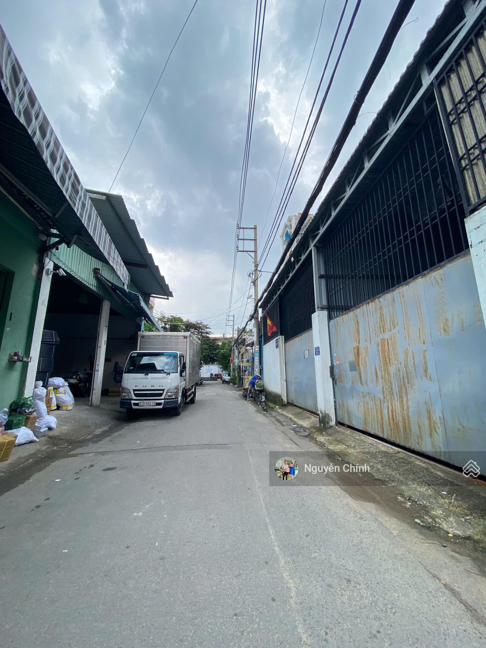 Bán xưởng Mã Lò - Ngang 8,3m x 30m (nở hậu 10m) - Hẻm xe tải thông - Giá 12 tỷ thương lượng
