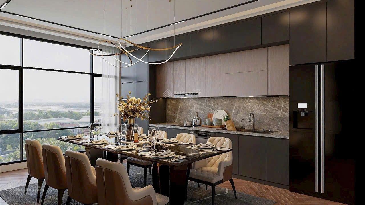 Ô tô.Bán 3 căn nhà Nguyễn Văn Cừ 60m, giá 21 tỷ.