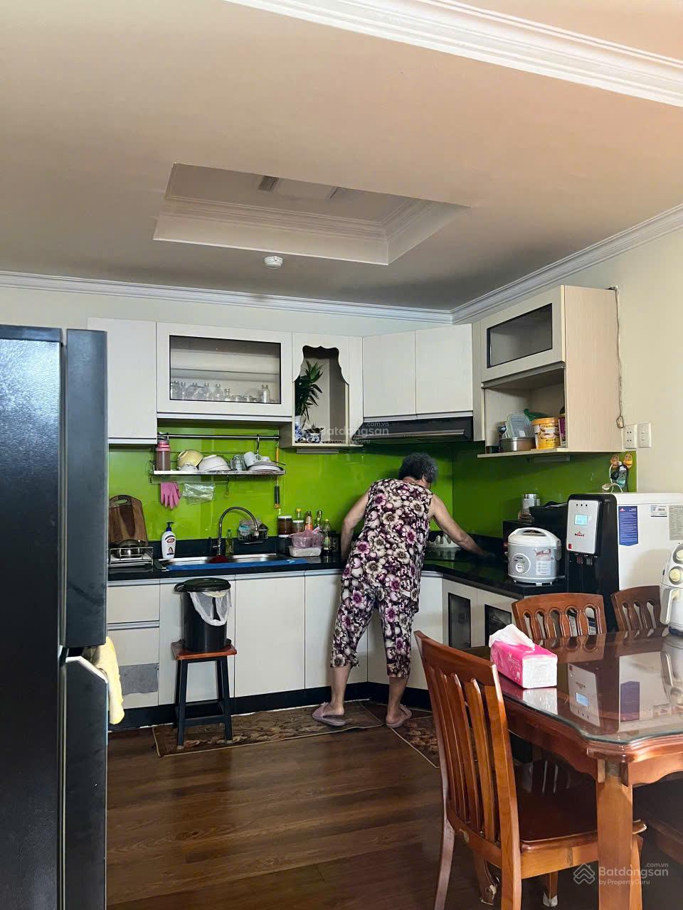 Cần bán gấp căn chung cư An Khánh mặt tiền Song Hành Xa Lộ Hà Nội DT 88m2 căn 2PN 2WC