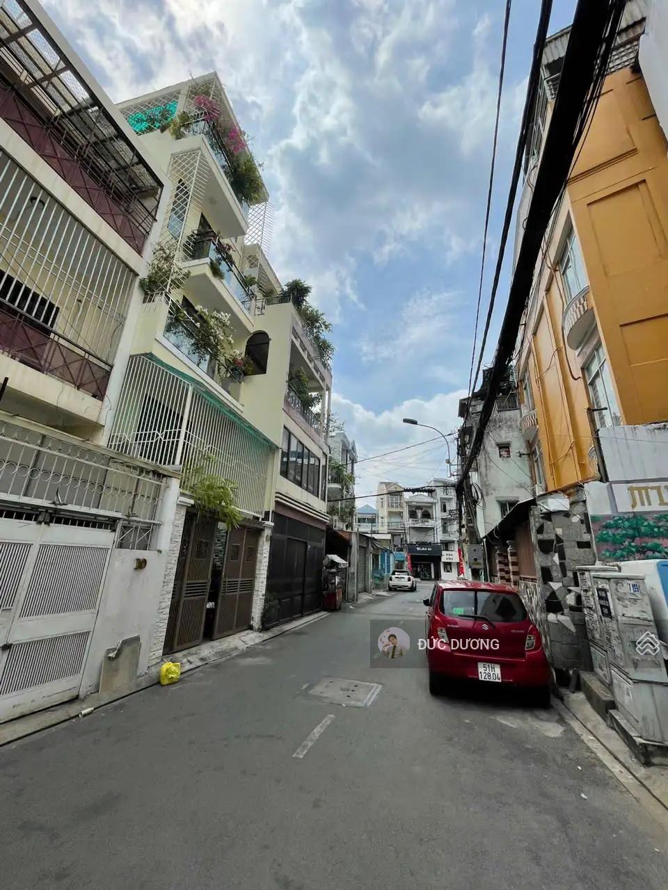 Duy Nhất 1 căn- vị trí đẹp 3 tầng hẻm 8m Đặng Văn Ngữ, p14, PN. 52m2( 4PN-4WC). Giá chỉ 8 tỷ TL