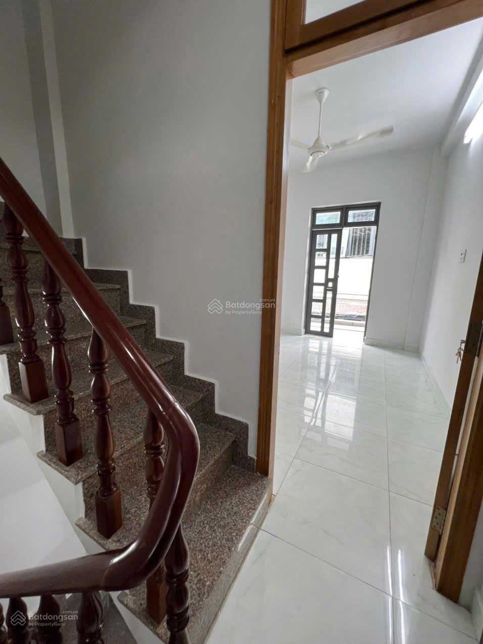 Bán nhà hẻm 3m Đường Hòa Hưng,P13,Q10 - 33m2, 5 tấm - giá 7.6 tỷ Bán nhà hẻm 3m Đường Hòa Hưng,P13,Q10 - 33m2, 5 tấm - giá 7.6 tỷ