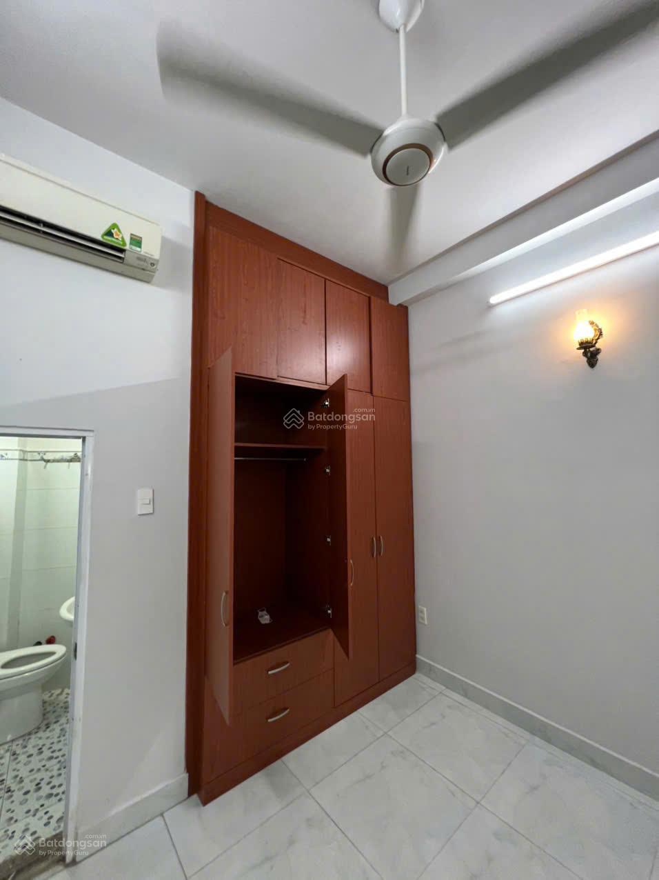 Bán nhà hẻm 3m Đường Hòa Hưng,P13,Q10 - 33m2, 5 tấm - giá 7.6 tỷ Bán nhà hẻm 3m Đường Hòa Hưng,P13,Q10 - 33m2, 5 tấm - giá 7.6 tỷ