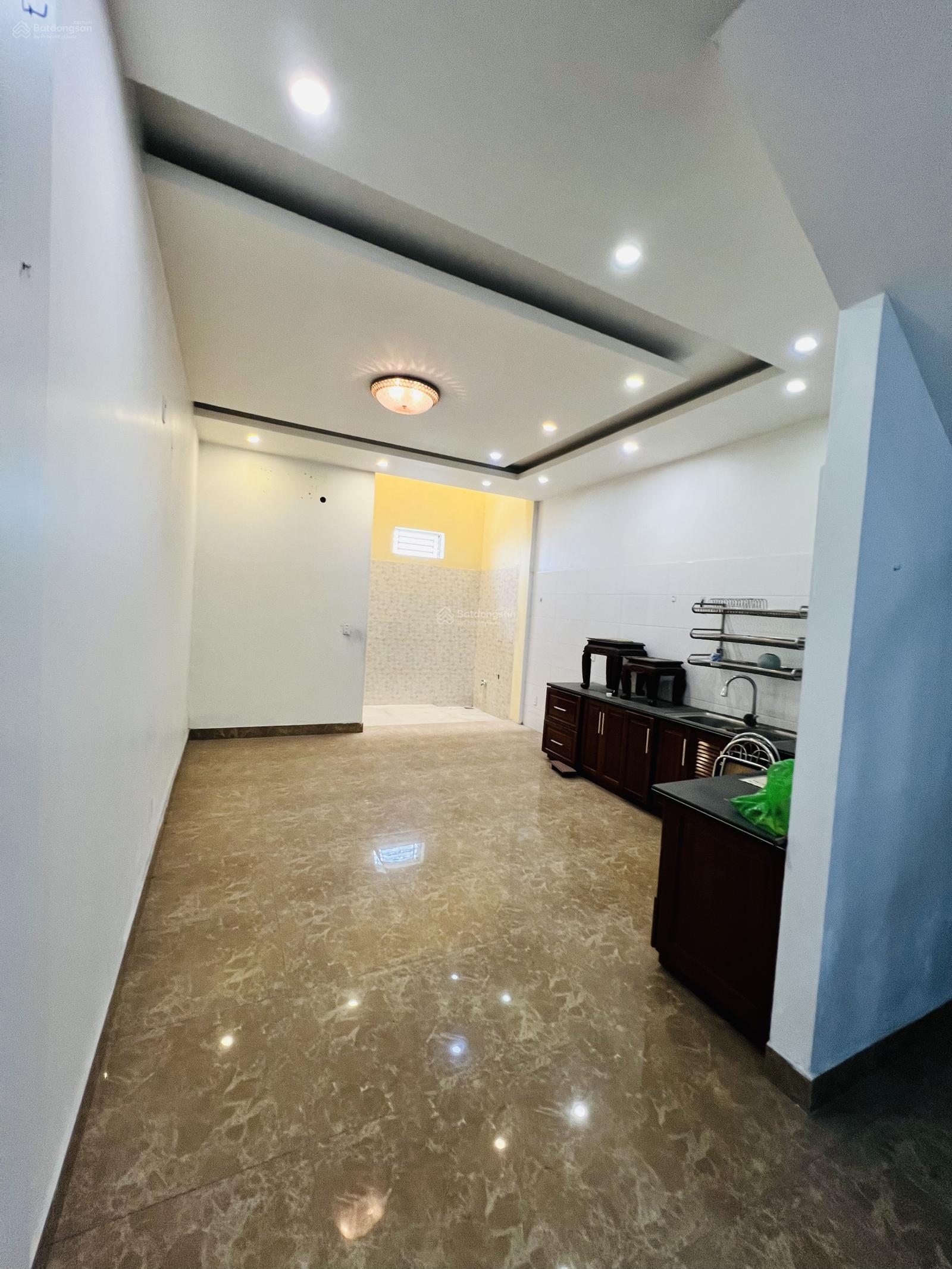 Bán căn 4 tầng x 90m khu phân lô Quán Nam. Giá 7.6 tỷ