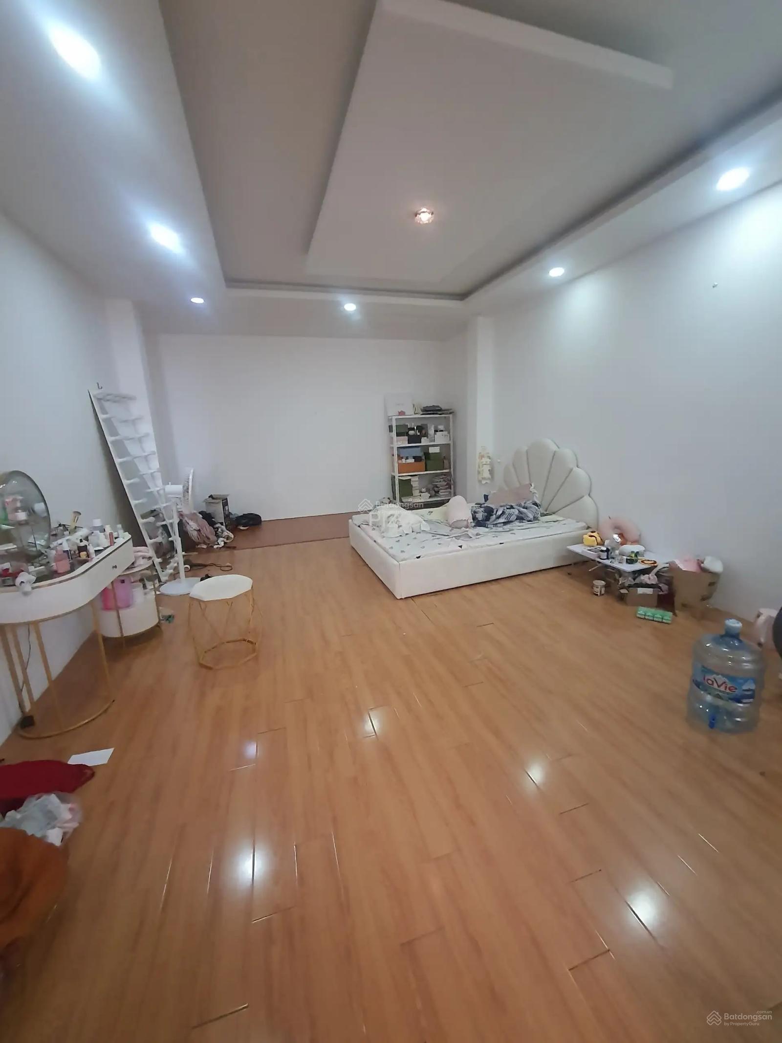 Nhà ở ngay tốt nhất Phan Đăng Lưu, HXH quay đầu, 4,5x17m, 75m2, 3 tầng, nhà đẹp, chỉ 13,5 tỷ TL