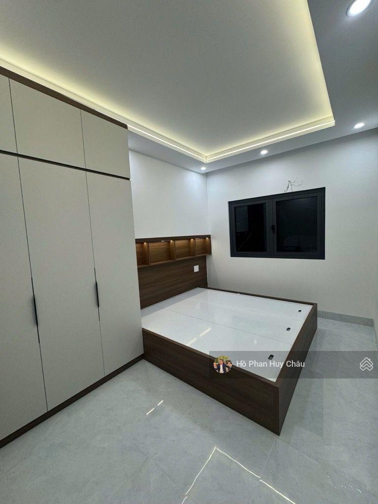 Nhà Nhỏ Xinh Ngang 8M - Chỉ Hơn 4 Tỷ Xíu - Nguyễn Văn Quỳ - Quận 7