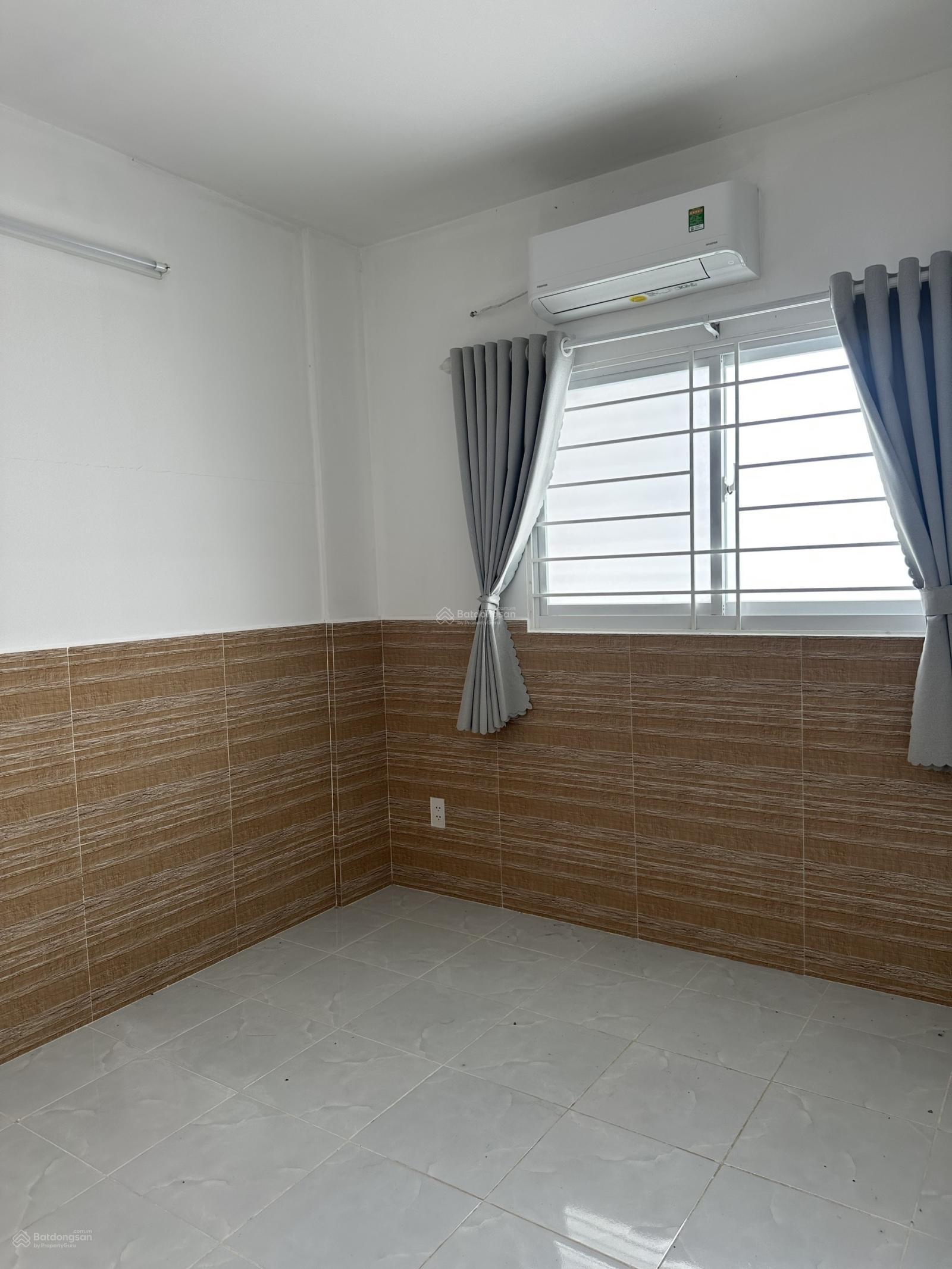Bán căn hộ chung cư Nam Long Hồng Phát 38,1m2 giá rẻ