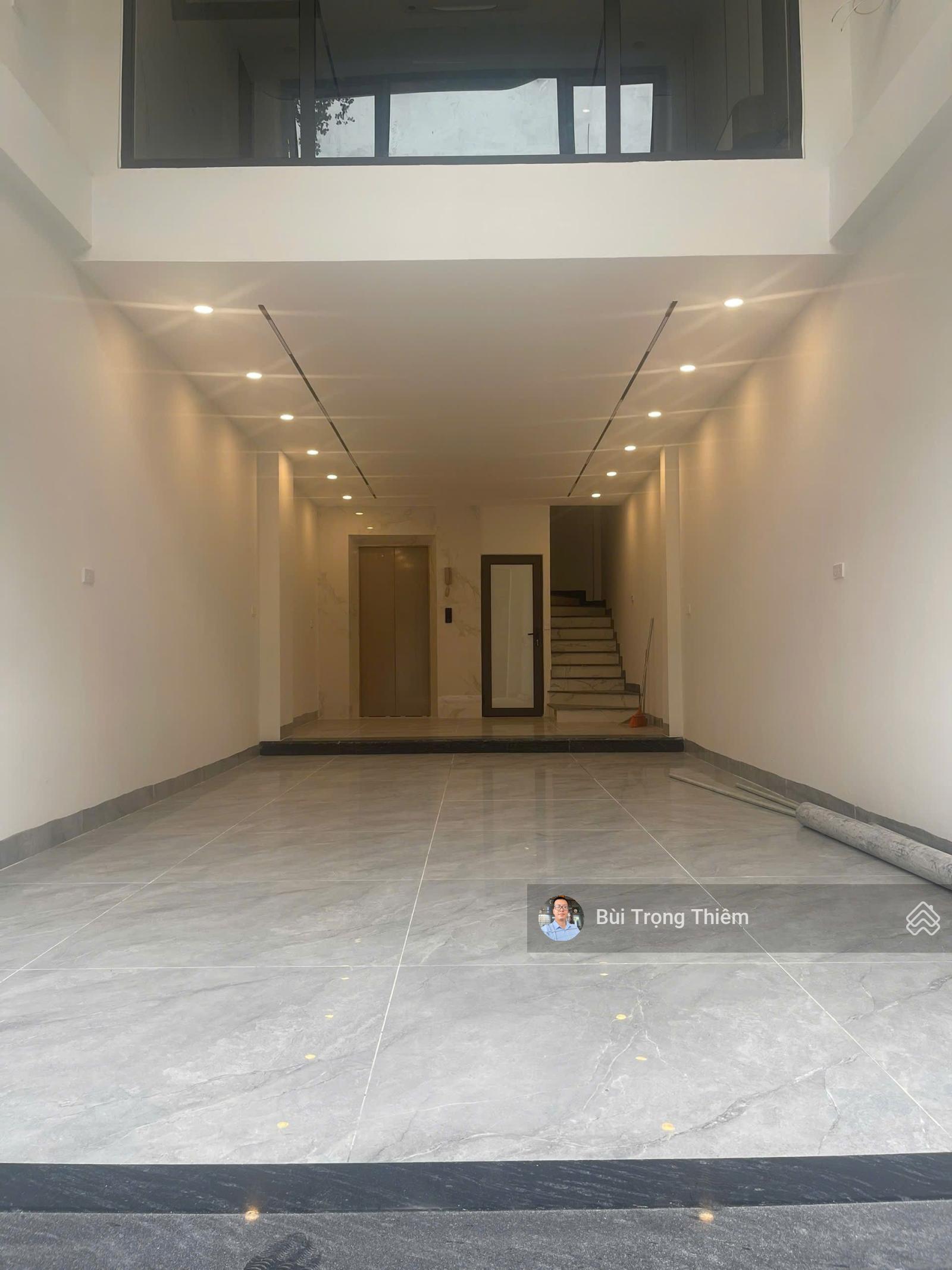 Phố Sài Đồng | 54m2 | 7 tầng thang máy | mặt ô tô tránh | gara 2 xe | 16.5 tỷ có thương lượng