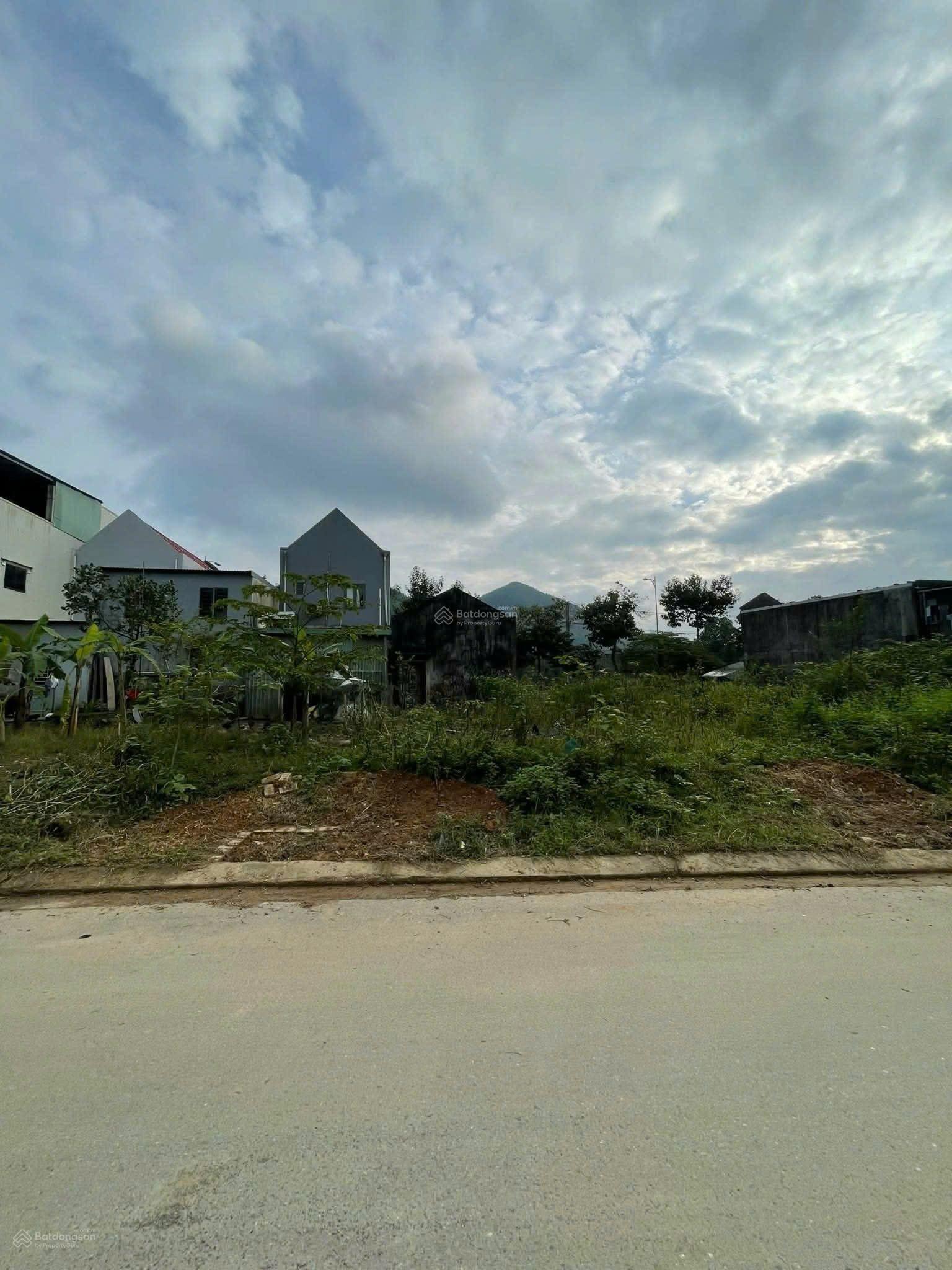 Đất tái định cư hòa ninh 1, 122m2 đất ở đường 5,5m gần chợ hòa ninh. Đất tái định cư hòa ninh 1, 122m2 đất ở đường 5,5m gần chợ hòa ninh.