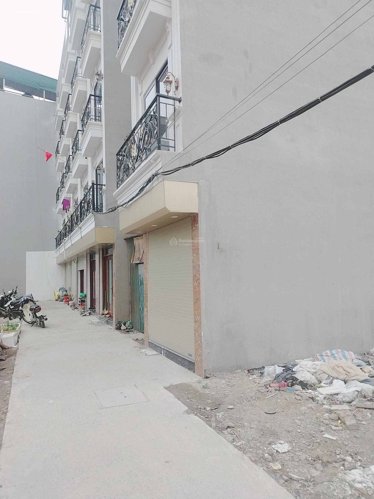 BÁN NHÀ PHỐ THANH ĐÀM : Nhà Xây Mới - Ngõ Rộng, Thoáng - Gần Bãi Gửi Ô Tô - Giá Chỉ 6.8 Tỷ