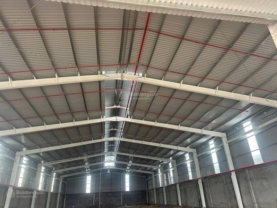 Cho thuê kho xưởng 1.700 m² kho xây dựng 1.100 m² có PCCC tự động và trạm điện 3 pha, Đường QL61C