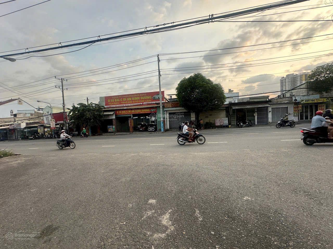 Giá tốt hiếm có - Bán đất mặt tiền DT743, phường Đông Hòa, TP.HCM