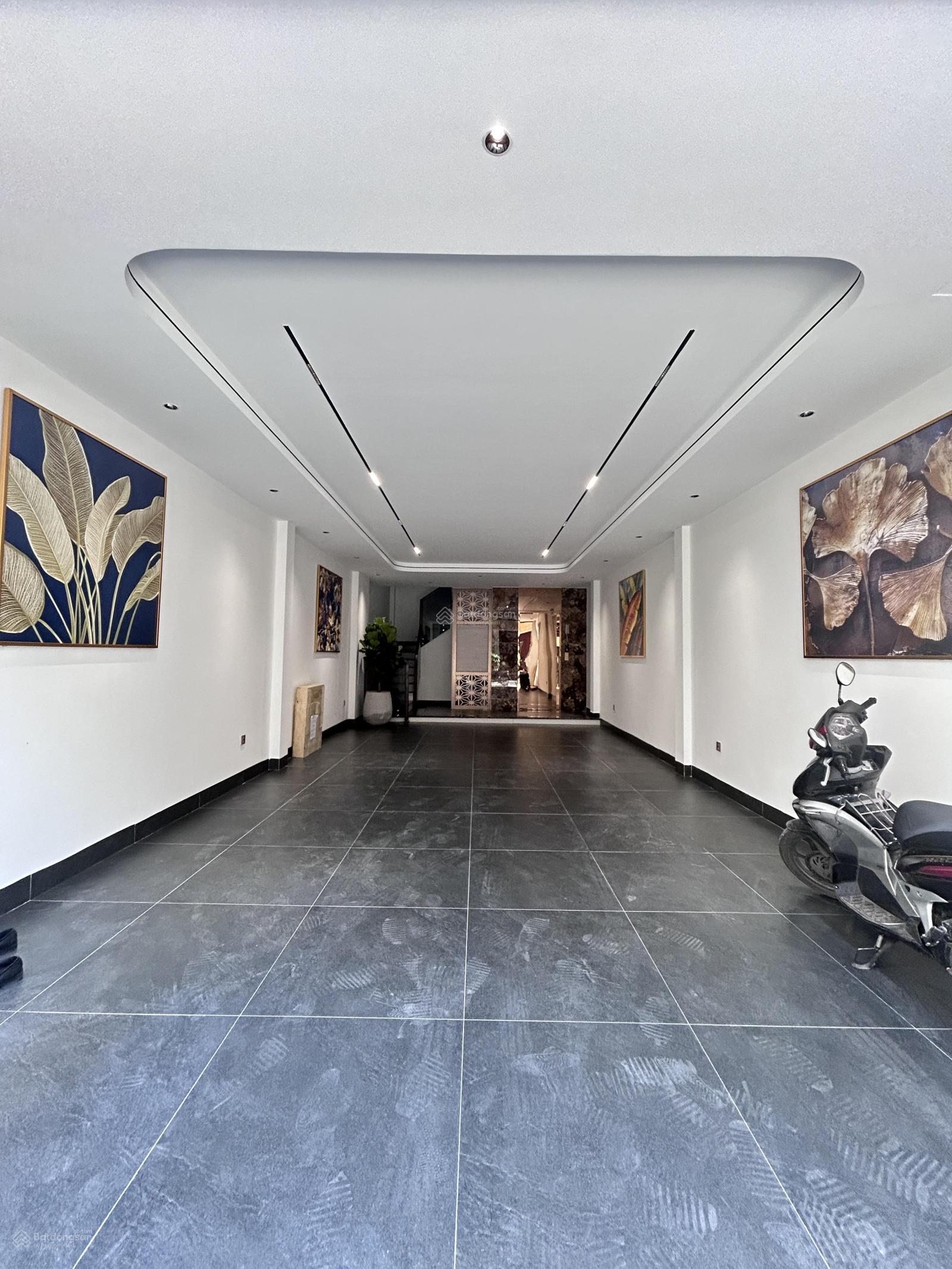 Bán nhà phân lô Long Biên 66m2, 7t, gara 2 oto, thang máy, full nội thất, khu dân trí, giá 25.5 tỷ