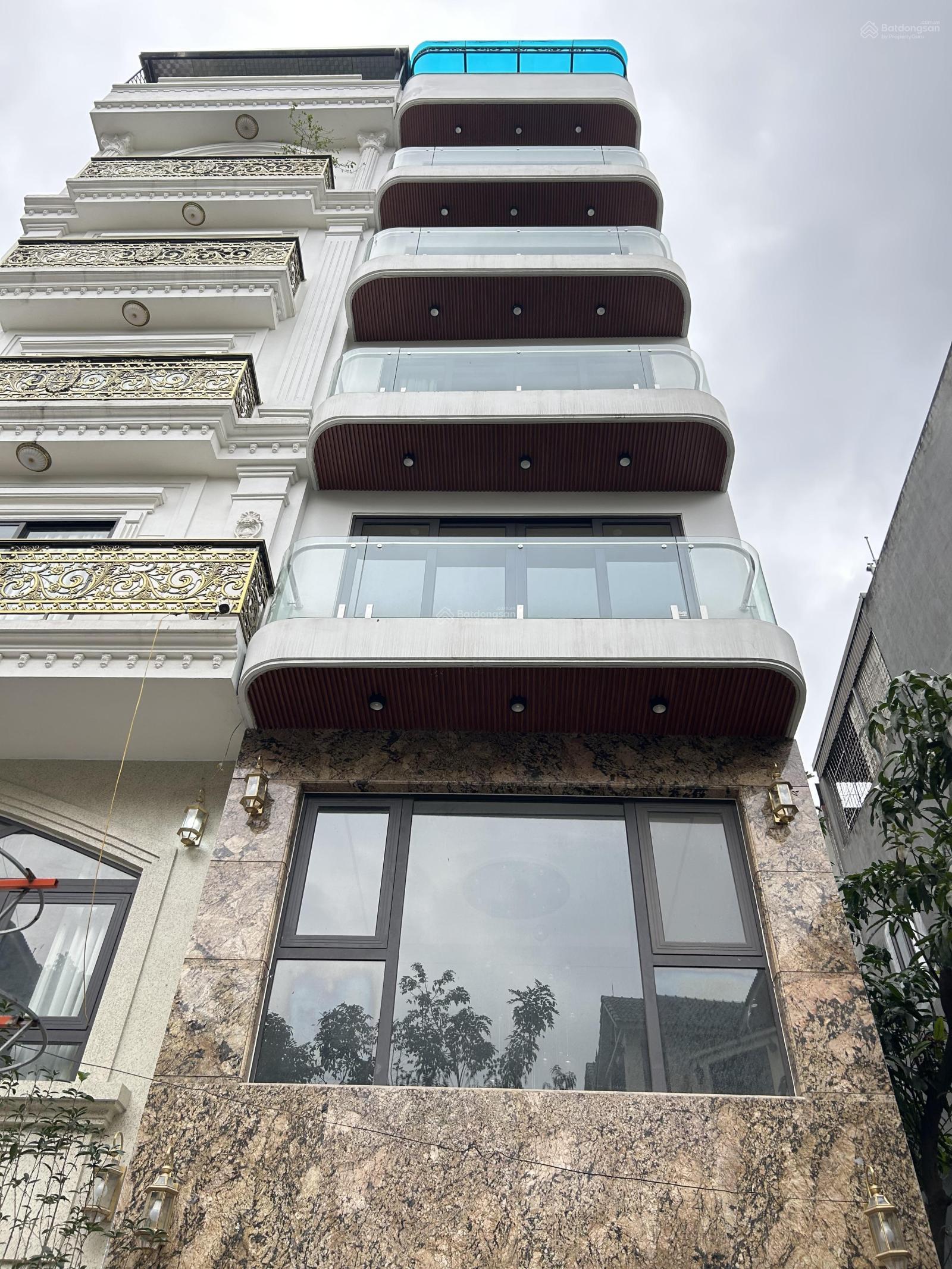 Bán nhà phân lô Long Biên 66m2, 7t, gara 2 oto, thang máy, full nội thất, khu dân trí, giá 25.5 tỷ