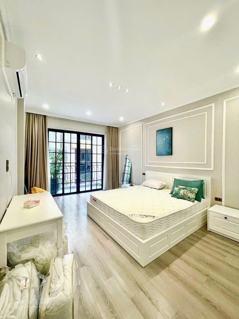 DT 76m x 3 tầng
: 27 đ (có thương lượng) Sổ đỏ chính chủ sẵn sàng giao dịch
0372 739 ***
LH