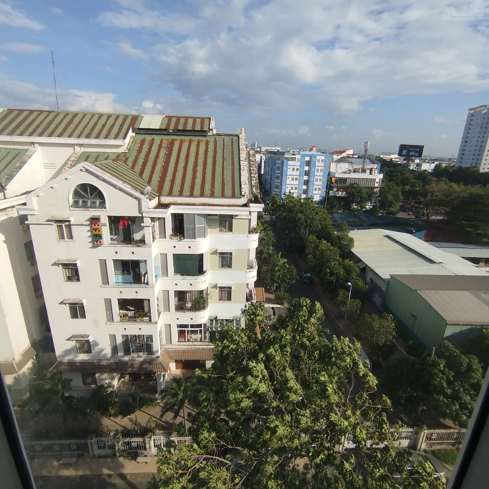 Bán căn hộ chung cư Nhất Lan, Đường 54, Tân Tạo, 2,42 tỷ, 74m2, hàng hiếm tại giá tốt Bán căn hộ chung cư Nhất Lan, Đường 54, Tân Tạo, 2,42 tỷ, 74m2, hàng hiếm tại giá tốt