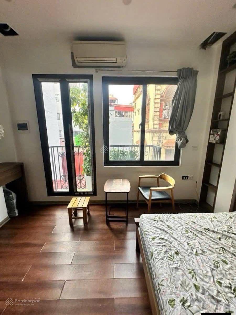 CHÍNH CHỦ GỬI BÁN NHÀ TRỊNH CÔNG SƠN - GẦN SEN HỒ TÂY - 30M RA MẶT PHỐ