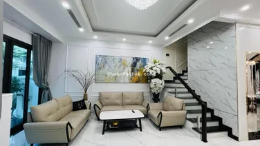 Liền kề Ngọc Trai hoàn thiện full đồ có thang máy có sẵn HĐ cho thuê !!!