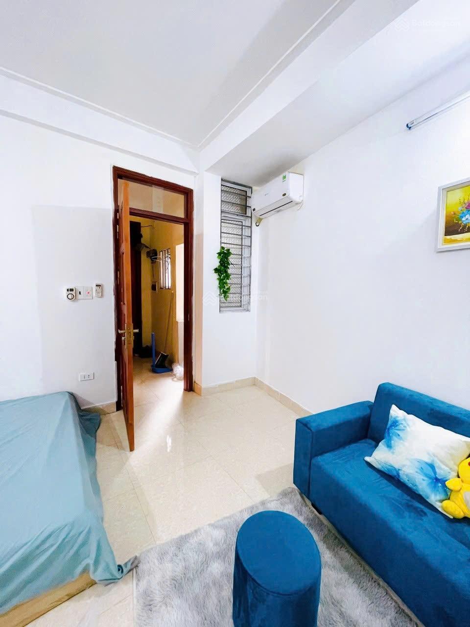 Phòng trọ ccmn 16 Dịch Vọng Hậu 3tr6