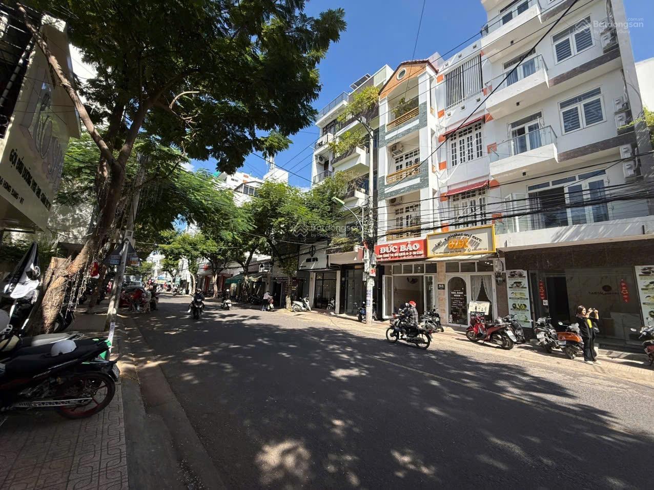 NHÀ 6 TẦNG MẶT TIỀN HỒNG BÀNG - PHỐ TÂY NHA TRANG KINH DOANH TỐT