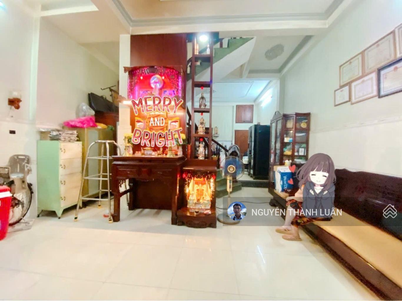 Nhà 2 TẦNG Phan Huy Ích - ngay Emart - 5.6x11m