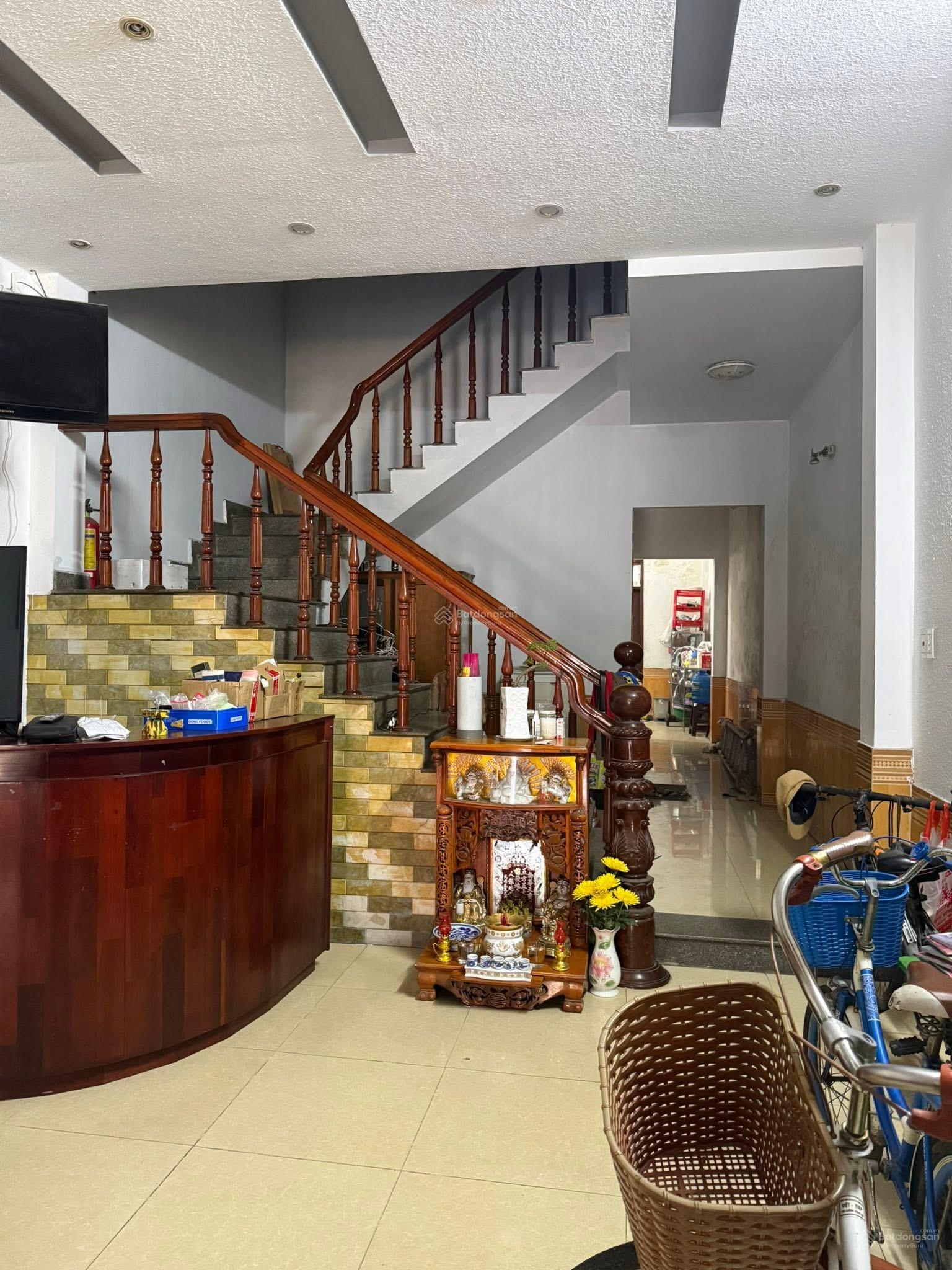 Bán Nhà 3,5 Mê MT Tôn Đản - 1 mặt tiền và 1 mặt kiệt 2m5 phía sau. Đoạn kinh doanh buôn bán.