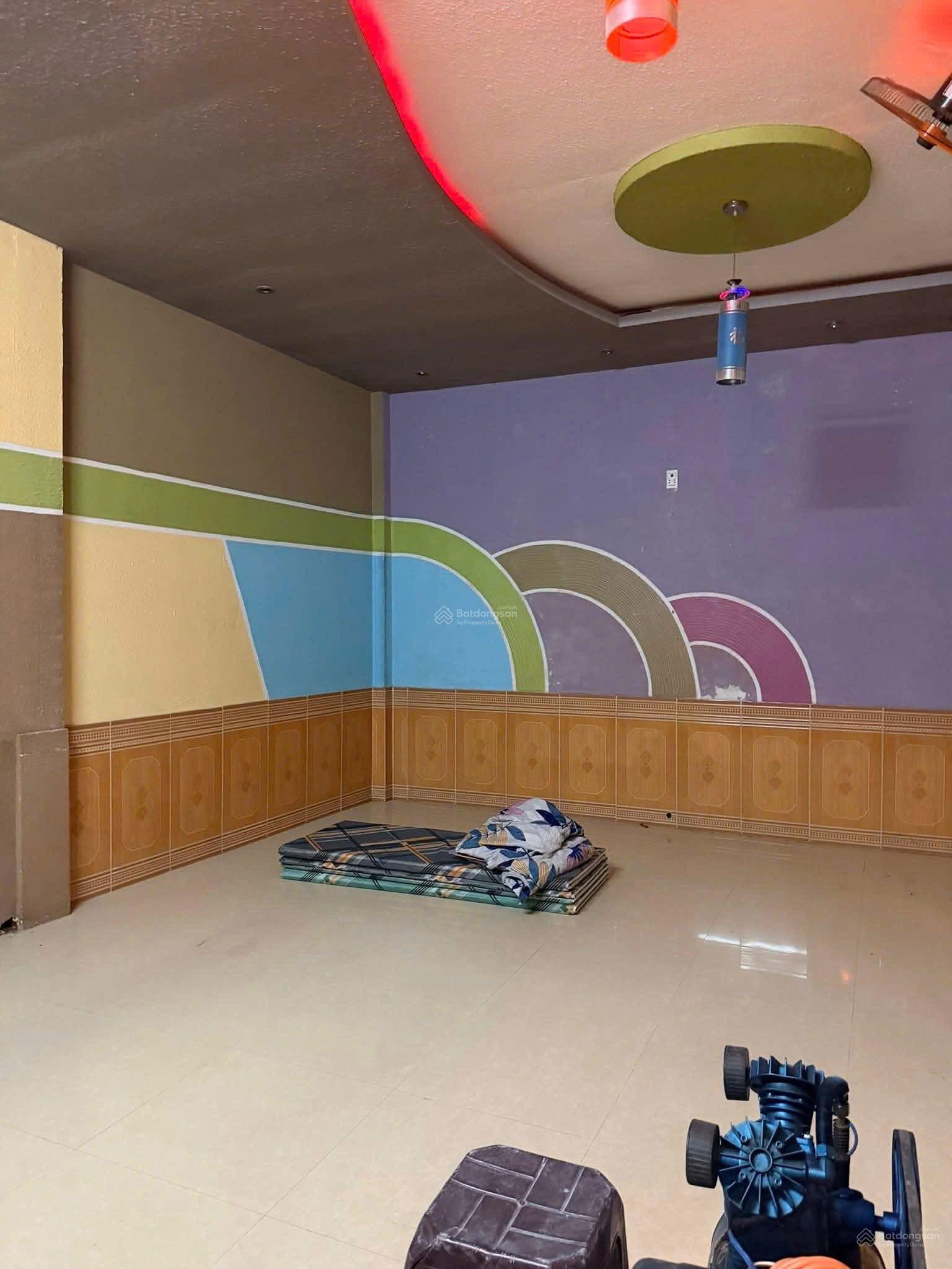 Bán Nhà 3,5 Mê MT Tôn Đản - 1 mặt tiền và 1 mặt kiệt 2m5 phía sau. Đoạn kinh doanh buôn bán.