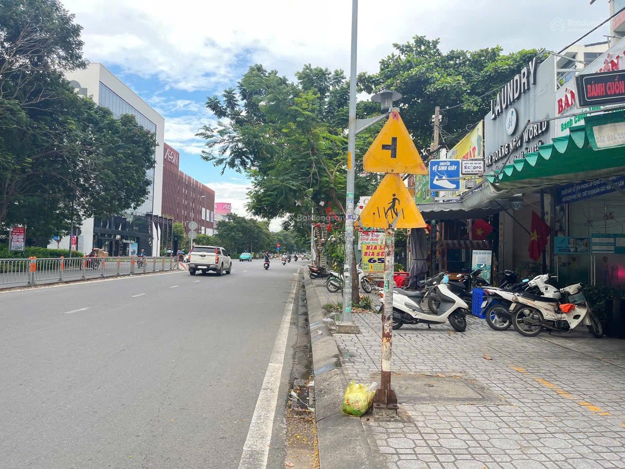 Chính chủ cần bán đất MTKD Lê Quát 4x19 m (76m2) giá chỉ 8,99 tỷ TL! Chính chủ cần bán đất MTKD Lê Quát 4x19 m (76m2) giá chỉ 8,99 tỷ TL!