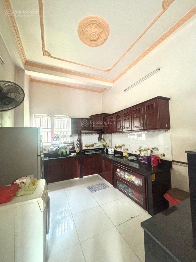 Biệt Thự 210m2 ngang 9m, ngay đại học Cảnh Sát xây gần 5Tỷ