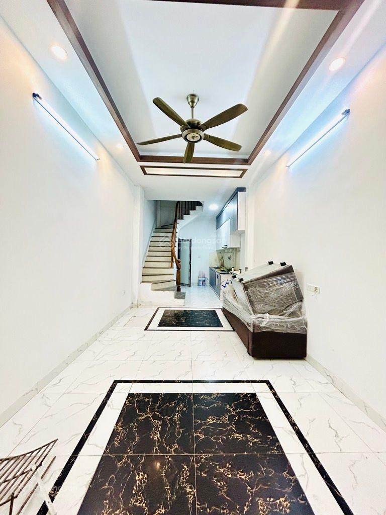 CHÍNH CHỦ GỬI BÁN NHÀ PHÂN LÔ VĨNH HƯNG/ LĨNH NAM 5 TẦNG Ô TÔ ĐỖ SÁT NHÀ NHỈNH 7 TỶ CHÍNH CHỦ GỬI BÁN NHÀ PHÂN LÔ VĨNH HƯNG/ LĨNH NAM 5 TẦNG Ô TÔ ĐỖ SÁT NHÀ NHỈNH 7 TỶ