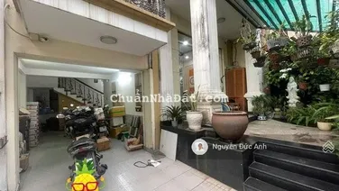 Bán nhà biệt thự phố, xe tải vô cách 1 căn ra đường 30m kề bờ kè Tham Lương tiềm năng, nhà SHR đẹp