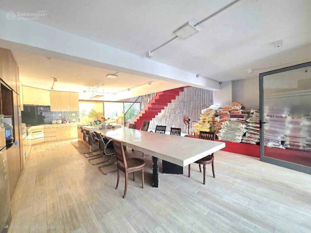 KHU BIỆT THỰ PHÂN LÔ VEN SÔNG, 8x18 4 Tầng. Hẻm xe tải. Rất đẳng cấp, trong lành KHU BIỆT THỰ PHÂN LÔ VEN SÔNG, 8x18 4 Tầng. Hẻm xe tải. Rất đẳng cấp, trong lành