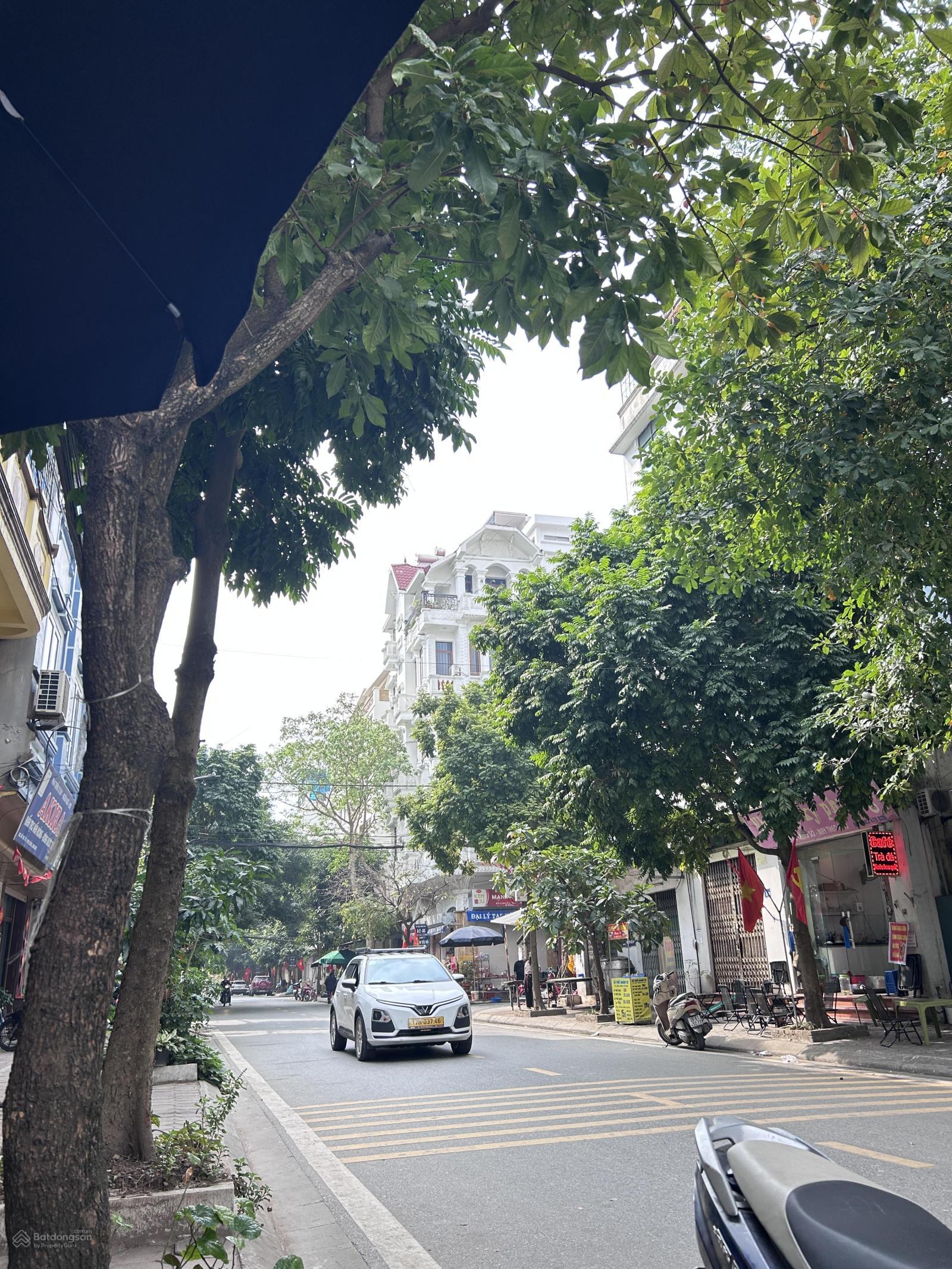 Bán gấp đất phân lô quân đội Long Biên 86m2, gần cầu Vĩnh Tuy, dân trí, giá 23.9 tỷ