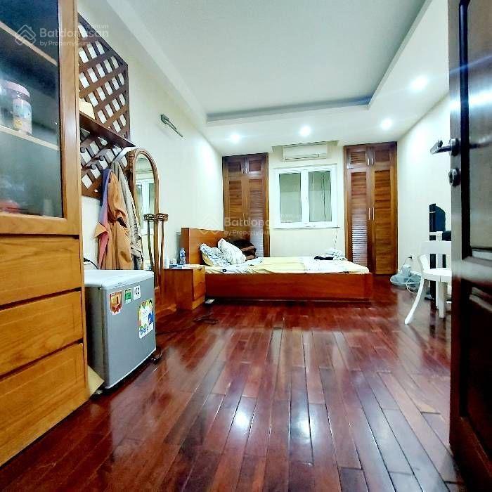 SIÊU H.IẾM BA ĐÌNH-NHÀ ĐẸP-MẶT TiỀN 5,5m-SÁT PHỐ CỔ-Ô TÔ ĐỖ CỬA-KHAi THÁC-KO CÓ CĂN THỨ 2- NHỉNH 14