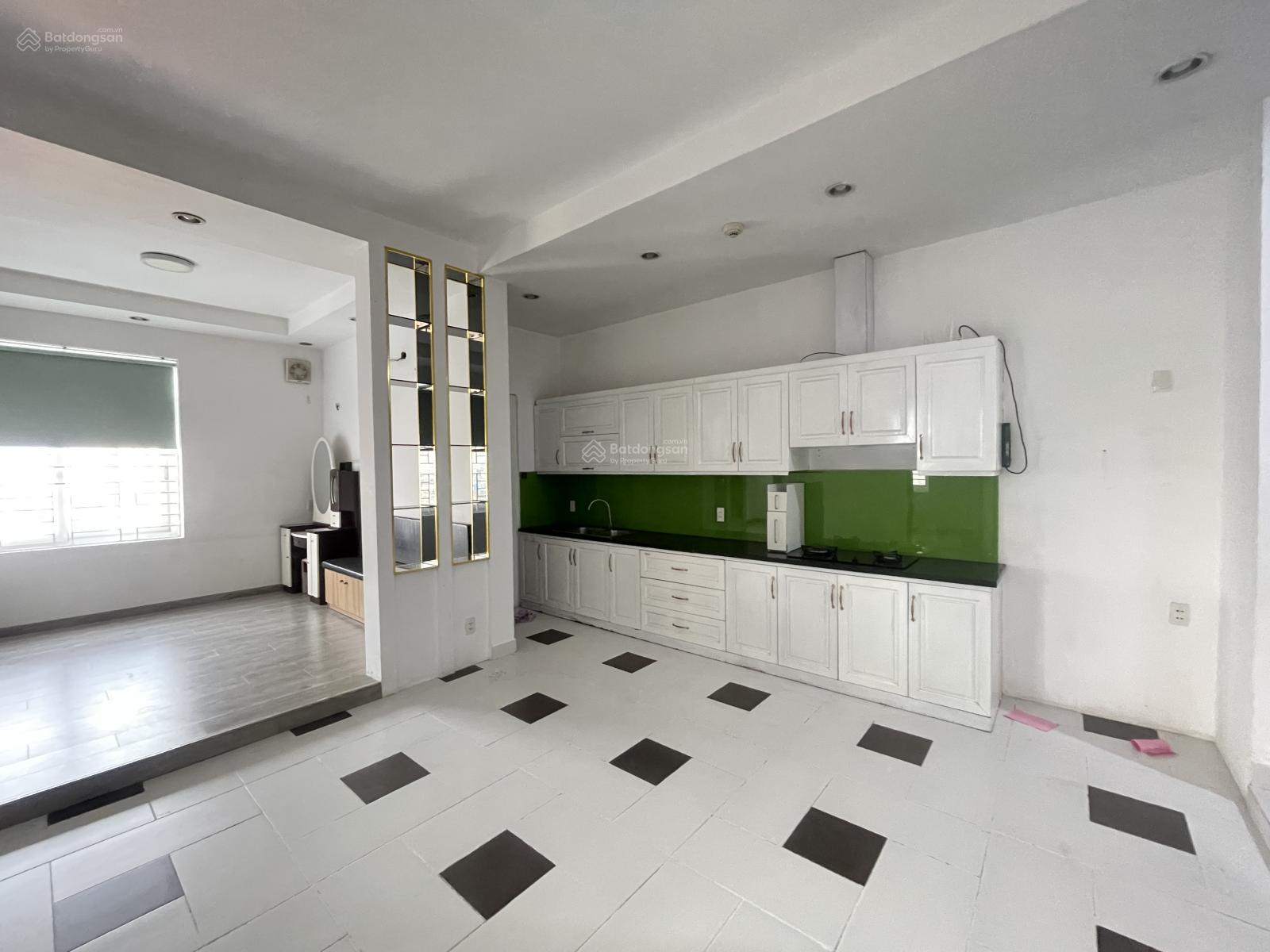 Cho thuê CC Lữ Gia Căn 3PN - 100m2 nội thất như hình giá 15tr ở liền Cho thuê CC Lữ Gia Căn 3PN - 100m2 nội thất như hình giá 15tr ở liền