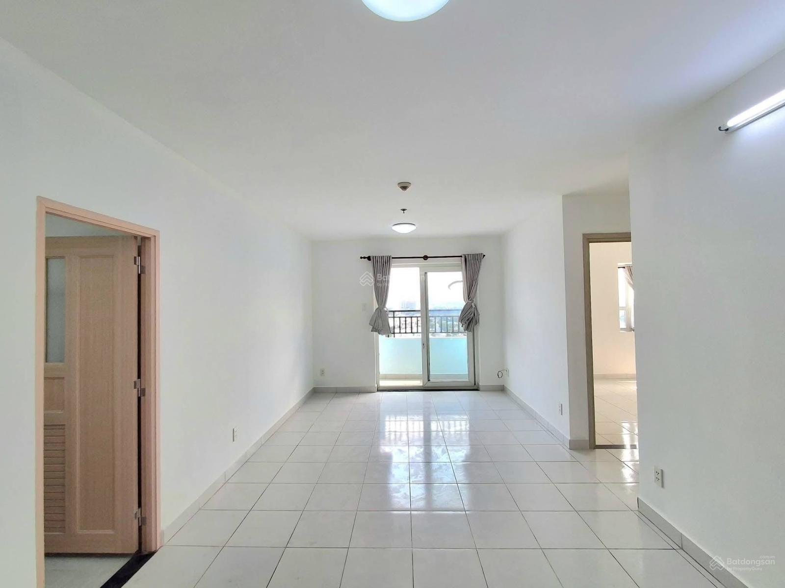 Cho thuê căn Hộ Fullhouse Tên Lửa Bình Tân. 78m 2PN 2WC. Bancon. Ở Liền Được. Giá 7 triệu. Cho thuê căn Hộ Fullhouse Tên Lửa Bình Tân. 78m 2PN 2WC. Bancon. Ở Liền Được. Giá 7 triệu.